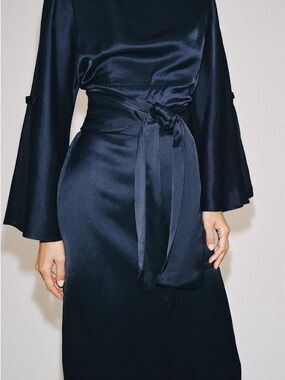 ZARA WOMAN COLLECTION Midi dress